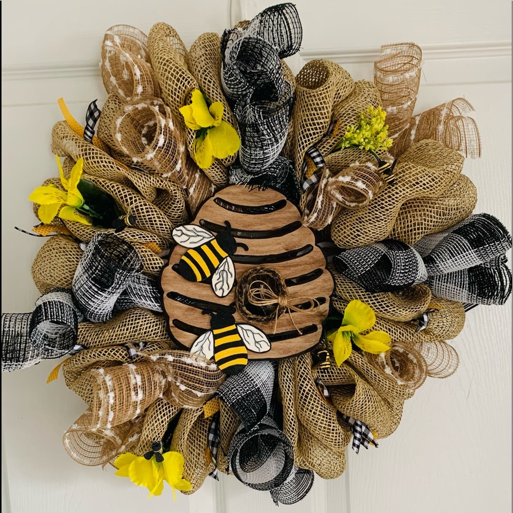 14” wreath to celebrate those busy bees! Deco mesh and burlap. Ribbon and floral